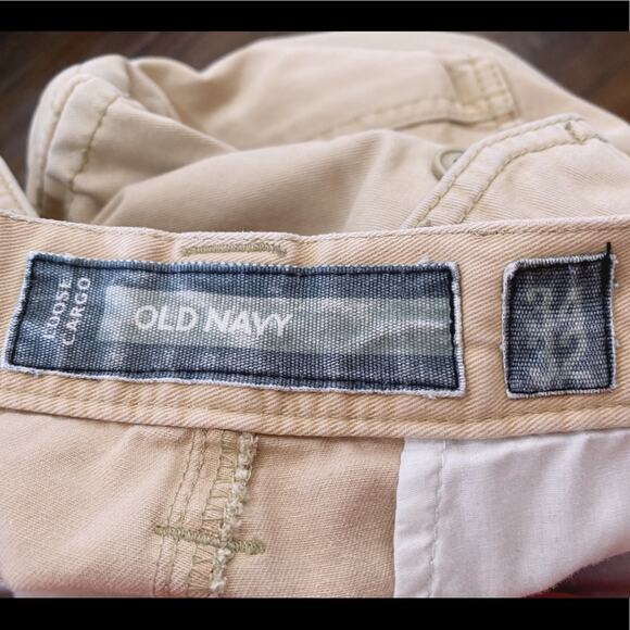 Old Navy Tan Loose Cargo Pants Multiple Functional Pockets | 34W/32L - Picture 9 of 16